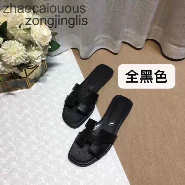 slippers bear oran women's slipper baida h 2023 shoes designer sandal summer color matching leatflat sandals for tourism litchi pattern
slippers bear oran women's slipper baida h 2023 shoes designer sandal summer color matching leatflat sandals for tourism litchi pattern