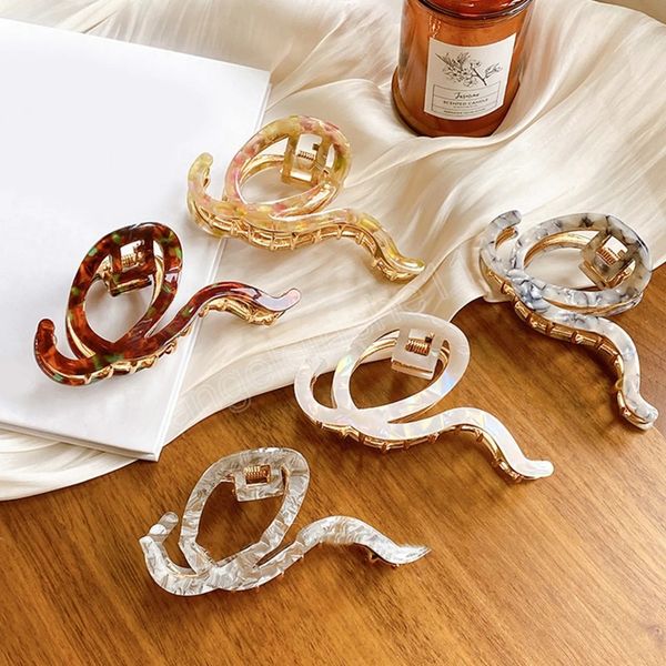 simple letter q design hair claw temperament vintage acetate hair clips for women girls shower hair accessories, Slivery;white
simple letter q design hair claw temperament vintage acetate hair clips for women girls shower hair accessories, Slivery;white