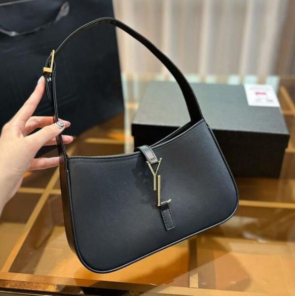 luxury cleo handbag bag underarm bag for women's men tote crossbody bag shoulder tote genuine leather hobo vagrant bag designer bag cro
luxury cleo handbag bag underarm bag for women's men tote crossbody bag shoulder tote genuine leather hobo vagrant bag designer bag cro