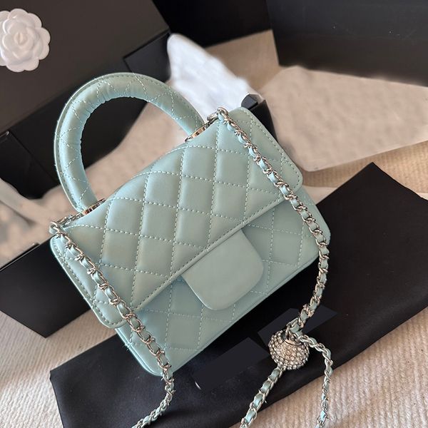 designer women's bag shoulder bag classic crossbody bag clamshell small square bag leather chain bag mini multi-color dinner bag 18cm c
designer women's bag shoulder bag classic crossbody bag clamshell small square bag leather chain bag mini multi-color dinner bag 18cm c