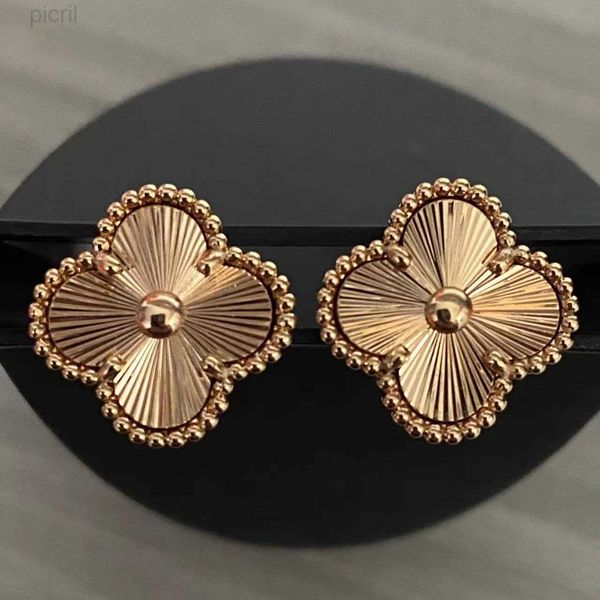 designer clover studs vintage four leaf charm stud earrings back mother-of-pearl stainless steel gold agate for women wedding jewelry6r, Golden;silver
designer clover studs vintage four leaf charm stud earrings back mother-of-pearl stainless steel gold agate for women wedding jewelry6r, Golden;silver