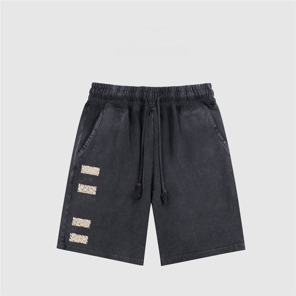 fashion men's shorts luxury designer 2023 fendyity men's summer beach pants printed alphabet casual decorative jeans 05-03, White;black
fashion men's shorts luxury designer 2023 fendyity men's summer beach pants printed alphabet casual decorative jeans 05-03, White;black