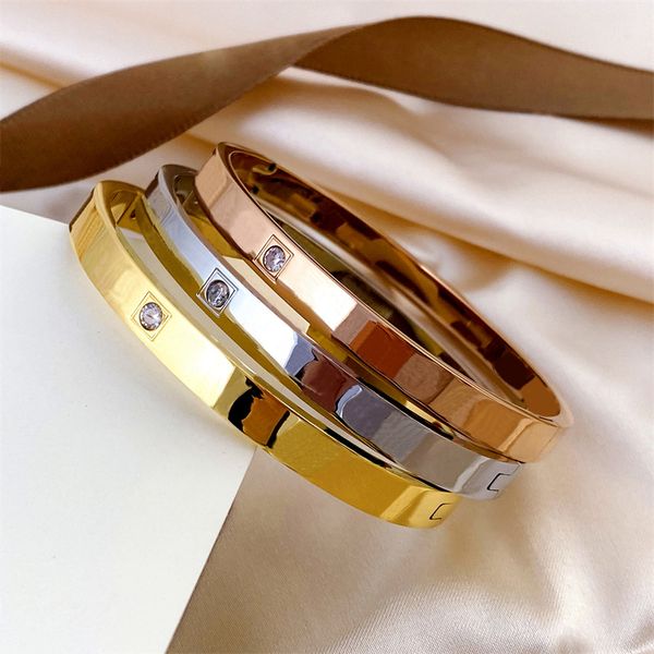 gold bracelets brand bangle designer jewelry women men charm luxury titanium steel non fading and non allergic silver rose gold snake shaped, Golden;silver
gold bracelets brand bangle designer jewelry women men charm luxury titanium steel non fading and non allergic silver rose gold snake shaped, Golden;silver