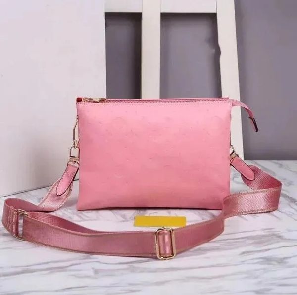 women coussin bb chain shoulder bag designers colorful monograms pattern embossing messenger crossbody handbag totes purse wallet cases card
women coussin bb chain shoulder bag designers colorful monograms pattern embossing messenger crossbody handbag totes purse wallet cases card