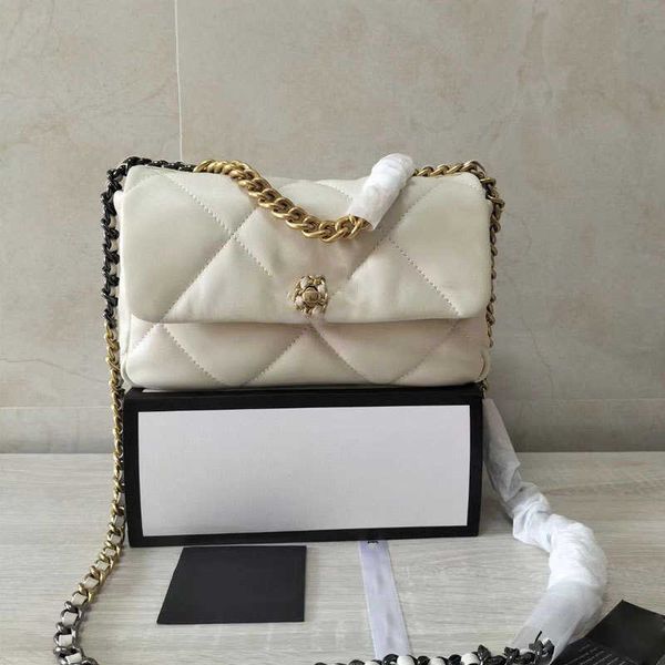 xiaoxiang 19bag handbag leather women's bag niche high sense diamond chain bag shoulder bag for women
xiaoxiang 19bag handbag leather women's bag niche high sense diamond chain bag shoulder bag for women