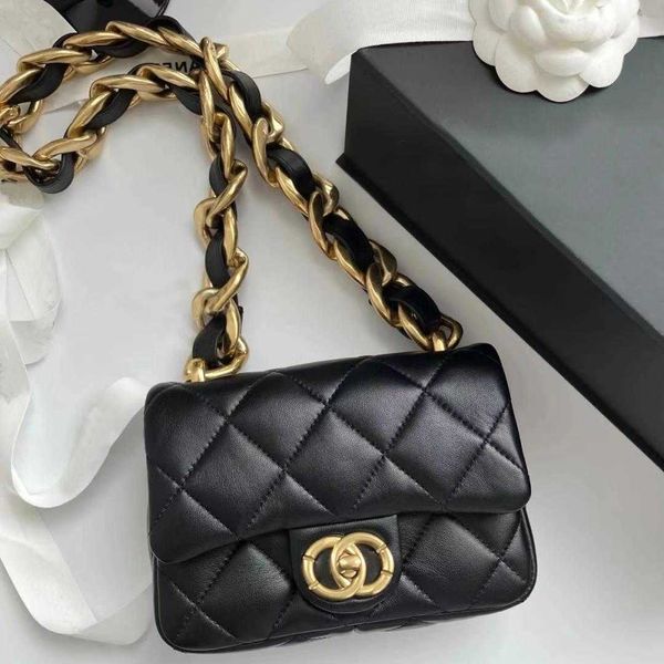 22s xiaoxiangfeng mrs. chen same style thick chain underarm bag square fat women's bag lingge genuine leather flap small square bag
22s xiaoxiangfeng mrs. chen same style thick chain underarm bag square fat women's bag lingge genuine leather flap small square bag