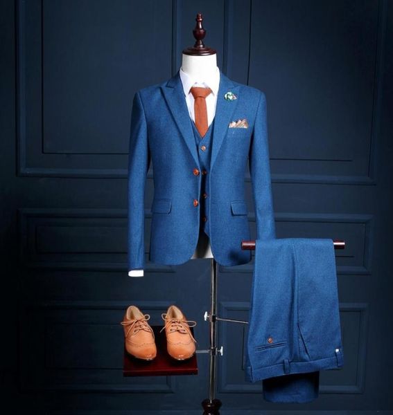 latest design men suits peaked collar classic fit suits two button 3 pieces jacketpantsvest for wedding dinner tuxedos2438218, Black;gray
latest design men suits peaked collar classic fit suits two button 3 pieces jacketpantsvest for wedding dinner tuxedos2438218, Black;gray