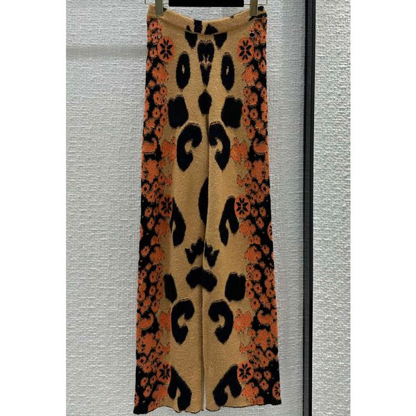 7.26 fashion casual leopard mohair cashmere knitted straight pants women, Black;white
7.26 fashion casual leopard mohair cashmere knitted straight pants women, Black;white