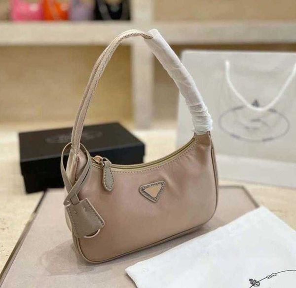 designer bag women tote handbag shoulder bags leather purses ladies large travel multifunctional autumn and winter european and american fas
designer bag women tote handbag shoulder bags leather purses ladies large travel multifunctional autumn and winter european and american fas