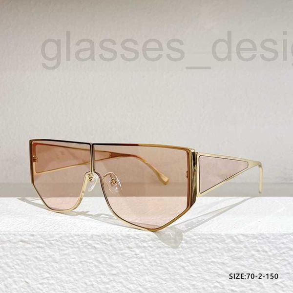 sunglasses designer 2023 new women's brand fashion show geometric connection shape goggles letter gradient eyeglasses 6d9b, White;black
sunglasses designer 2023 new women's brand fashion show geometric connection shape goggles letter gradient eyeglasses 6d9b, White;black