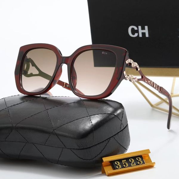 designer sunglasses for women and men fashion model special uv400 protection letters big leg double beam frame outdoor luxury design women s, White;black
designer sunglasses for women and men fashion model special uv400 protection letters big leg double beam frame outdoor luxury design women s, White;black