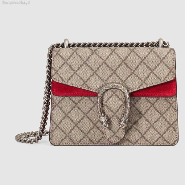 metal chain messenger bags fashion lady shoulder bag small size 20cm wallet handbag letter printing design gift box packaging
metal chain messenger bags fashion lady shoulder bag small size 20cm wallet handbag letter printing design gift box packaging