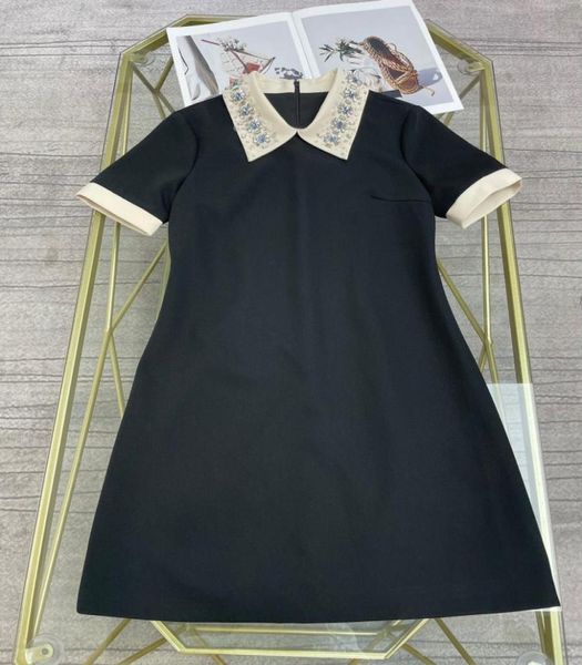 customized 2021 spring and summer new dress contrast collet collar heavy work drill beads6378174, Black;gray
customized 2021 spring and summer new dress contrast collet collar heavy work drill beads6378174, Black;gray
