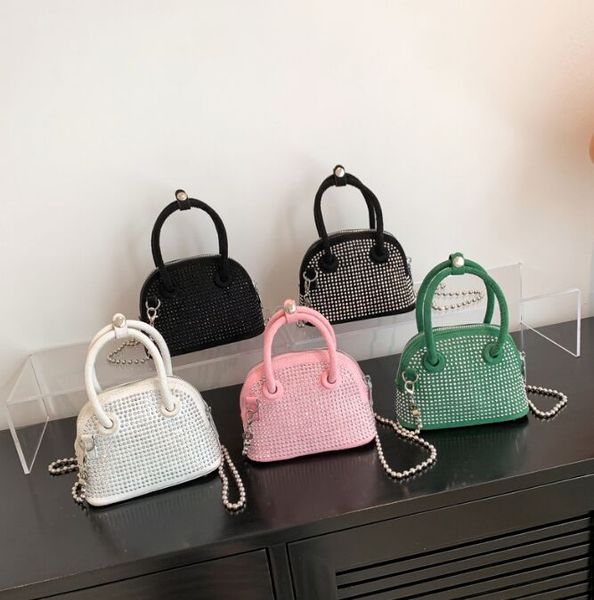 autumn and winter baby handbag retro mini shell bag fashion women's chain lipstick crossbody bags, Black
autumn and winter baby handbag retro mini shell bag fashion women's chain lipstick crossbody bags, Black