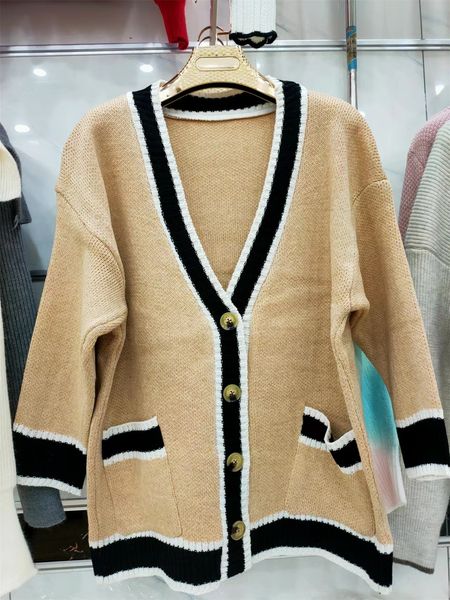 women's sweaters designer knitted cardigan high-quality women coat outdoor casual hooded sweater dress autumn winter coats jumper size, White;black
women's sweaters designer knitted cardigan high-quality women coat outdoor casual hooded sweater dress autumn winter coats jumper size, White;black