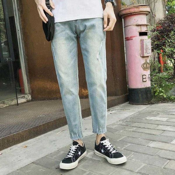 washed light blue baggy jeans men summer loose nine-point pants thin straight harem denim trousers tide brand clothing men's l230726
washed light blue baggy jeans men summer loose nine-point pants thin straight harem denim trousers tide brand clothing men's l230726