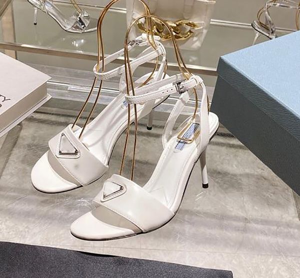 sandalsgenuine leather ankle buckle italy popular nude black leather peep toe clare designer luxury wedding dress lady eu35-40
sandalsgenuine leather ankle buckle italy popular nude black leather peep toe clare designer luxury wedding dress lady eu35-40