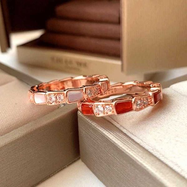 bvlgas earring jewelry fashion light luxury snake with rose gold inlaid white fritillaria red chalcedony couple snake bone, Silver
bvlgas earring jewelry fashion light luxury snake with rose gold inlaid white fritillaria red chalcedony couple snake bone, Silver