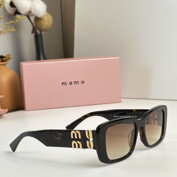 fashion miu sunglasses toswrdpar glasses sunglasses designer men's ladies brown case black metal frame dark 50mm lens, White;black
fashion miu sunglasses toswrdpar glasses sunglasses designer men's ladies brown case black metal frame dark 50mm lens, White;black