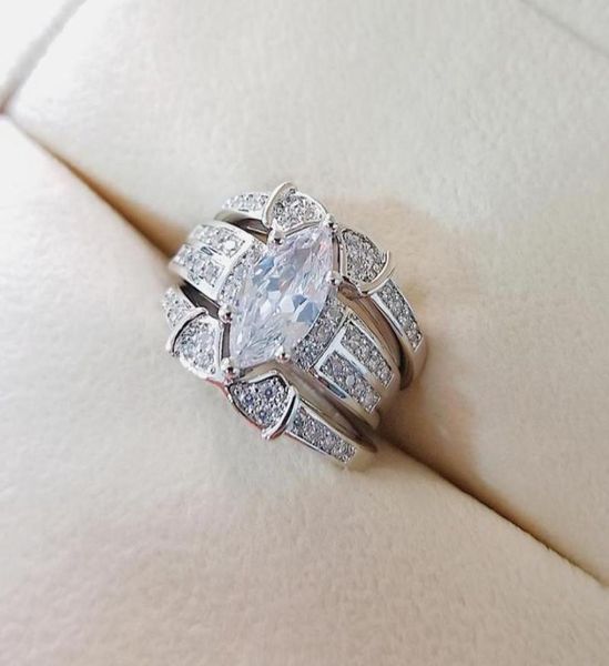 cluster rings 2021 luxury marquise 925 sterling silver wedding ring set for women lady anniversary gift drop moonso r508699184184724343, Golden;silver
cluster rings 2021 luxury marquise 925 sterling silver wedding ring set for women lady anniversary gift drop moonso r508699184184724343, Golden;silver