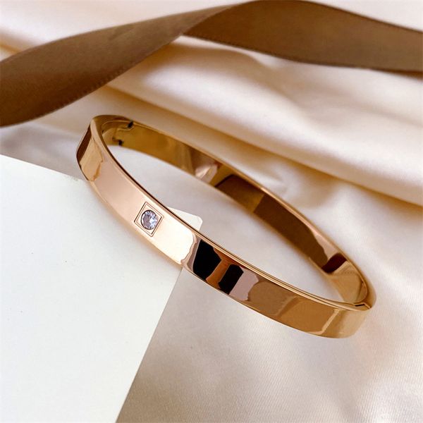 diamond charm bracelet armband designer bangle fashion jewellery solid gold bangle cuffs stainless stelel crystal snake bangles jewlery desi, Golden;silver
diamond charm bracelet armband designer bangle fashion jewellery solid gold bangle cuffs stainless stelel crystal snake bangles jewlery desi, Golden;silver