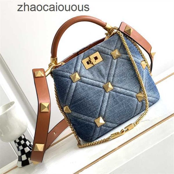 capacity outdoor women valentinoz lady's bucket denim butot bag classic luxury bag 2023 new style shoulder temperament armpit large riv
capacity outdoor women valentinoz lady's bucket denim butot bag classic luxury bag 2023 new style shoulder temperament armpit large riv