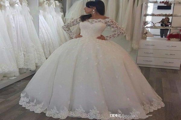 2021 new lace wedding dresses off shoulder long sleeve appliques lace vintage ball gown bridal gowns plus size7879860, White
2021 new lace wedding dresses off shoulder long sleeve appliques lace vintage ball gown bridal gowns plus size7879860, White