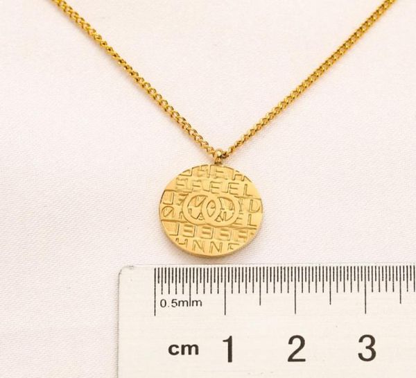 never fading 18k gold plated brand designer letter pendant necklaces classic womens crystal rhinestone stainless steel choker neck4254476, Silver
never fading 18k gold plated brand designer letter pendant necklaces classic womens crystal rhinestone stainless steel choker neck4254476, Silver