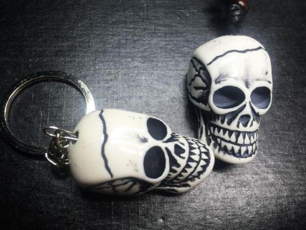 yqtdmy 6 pcs retro demon skull skeleton keychain charms amulet fashion gift8787990, Slivery;golden
yqtdmy 6 pcs retro demon skull skeleton keychain charms amulet fashion gift8787990, Slivery;golden