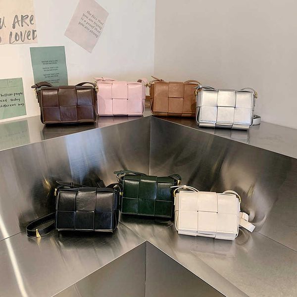 designer bag cassette bags shoulder bag women's bag messenger bag chinoiserie hand woven women's bag solid color small bag 2ygj
designer bag cassette bags shoulder bag women's bag messenger bag chinoiserie hand woven women's bag solid color small bag 2ygj