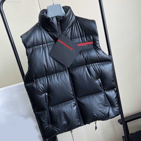 2022 women's vests new winter women black keep warm sleeveless down vest fashion design zip up casual loose waistcoat coat, Black;white
2022 women's vests new winter women black keep warm sleeveless down vest fashion design zip up casual loose waistcoat coat, Black;white