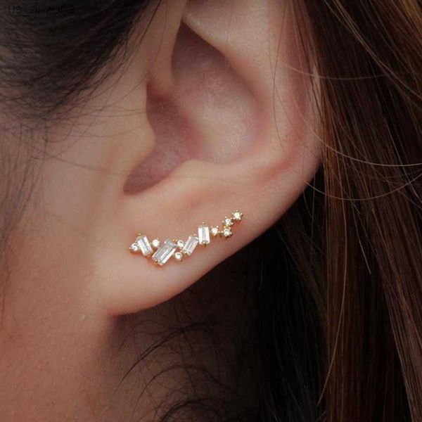 huitan simple stylish one line cubic zirconia drop earrings for women 3 metal colors daily wear low-key delicate female jewelry l230620, Golden;silver
huitan simple stylish one line cubic zirconia drop earrings for women 3 metal colors daily wear low-key delicate female jewelry l230620, Golden;silver