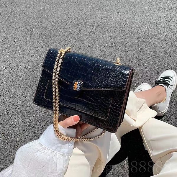 popular crossbody bag luxury women's tote bag alien glitter leather tote bag patent leather black designer shoulder bag
popular crossbody bag luxury women's tote bag alien glitter leather tote bag patent leather black designer shoulder bag