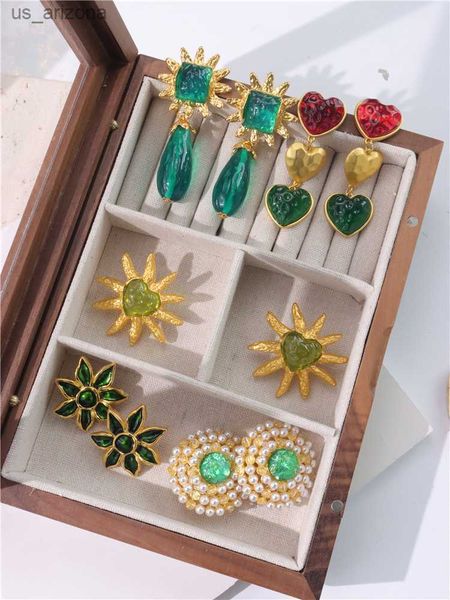 huanzhi retro enamel glaze big long drops sun heart earrings gold plated for women girls party stylish 2023 green crystal stone l230620, Golden;silver
huanzhi retro enamel glaze big long drops sun heart earrings gold plated for women girls party stylish 2023 green crystal stone l230620, Golden;silver