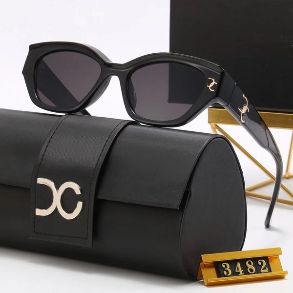 designer sunglasses for women and men fashion model special uv400 protection letters big leg double beam frame outdoor luxury design women s, White;black
designer sunglasses for women and men fashion model special uv400 protection letters big leg double beam frame outdoor luxury design women s, White;black