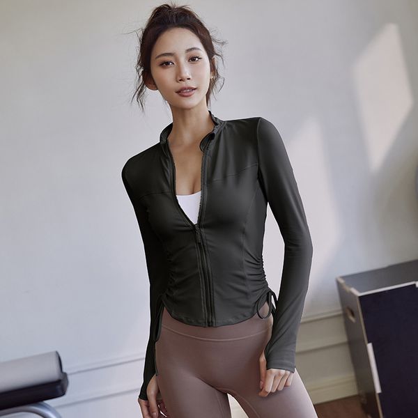 active sets yoga outfits standing collar yoga suit jacket women's slim fit and slimming training sports professional running breathable
active sets yoga outfits standing collar yoga suit jacket women's slim fit and slimming training sports professional running breathable