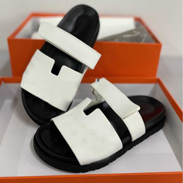 designer mens slides luxury sandals beach chypre sandal classic flat slipper summer lady leather flip flops women slides size 35-46 no450, Black
designer mens slides luxury sandals beach chypre sandal classic flat slipper summer lady leather flip flops women slides size 35-46 no450, Black