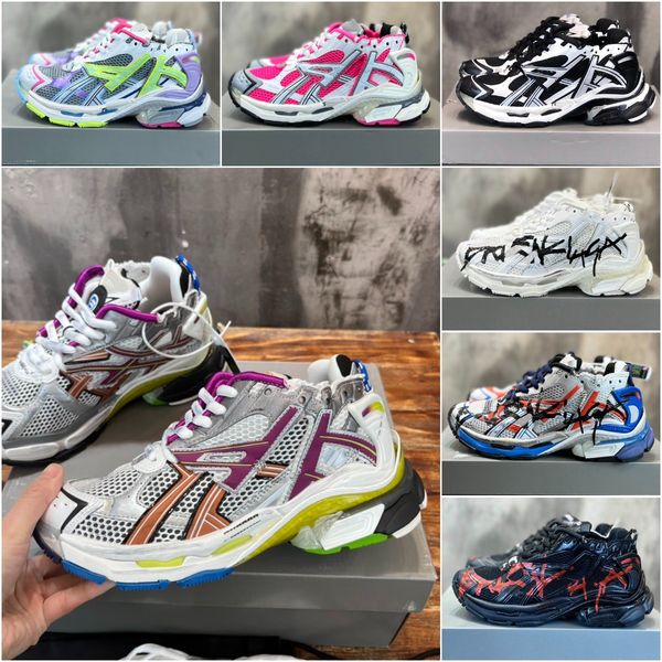 paris runner sneakers designer women men runner graffiti sneaker fashion runners embroidered outdoor shoe quality nylon sneaker size 35-46, Black
paris runner sneakers designer women men runner graffiti sneaker fashion runners embroidered outdoor shoe quality nylon sneaker size 35-46, Black