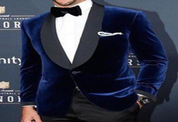 and fine velveteen groomsmen shawl lapel groom tuxedos men suits weddingpromdinner man blazerjacketpantstie 0948939467, Black;gray
and fine velveteen groomsmen shawl lapel groom tuxedos men suits weddingpromdinner man blazerjacketpantstie 0948939467, Black;gray