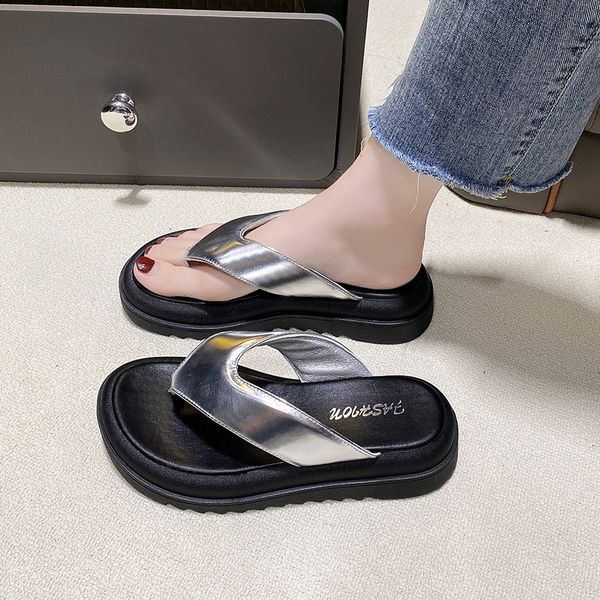 thick-soled toe slippers women's summer new korean fashion soft-soled flip-flops are comfortable to wear outside beach sandals, Black
thick-soled toe slippers women's summer new korean fashion soft-soled flip-flops are comfortable to wear outside beach sandals, Black