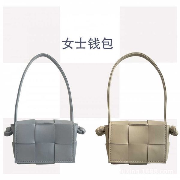 designer bag cassette bags fashion leather women's handbag handheld woven women's shoulder bag texture handbag 30xc
designer bag cassette bags fashion leather women's handbag handheld woven women's shoulder bag texture handbag 30xc