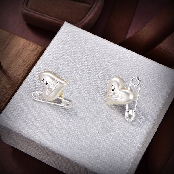 woman stud designer earrings crosses hoop earing gold vivian pearl orecchini luxury women saturn earings jewelry westwood t667, Golden;silver
woman stud designer earrings crosses hoop earing gold vivian pearl orecchini luxury women saturn earings jewelry westwood t667, Golden;silver