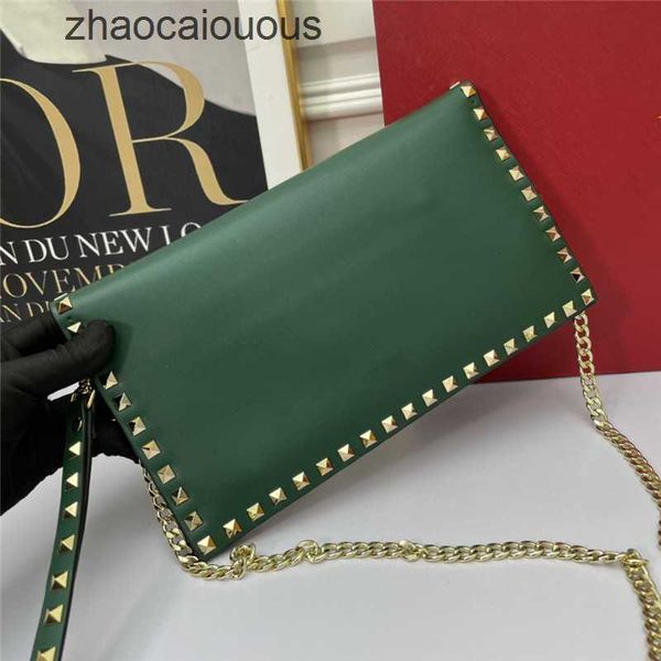 luxury valentinoz crossbody classic lady's beach women cowhide bags designer riveted bag handbags new metal fashion large capacity leat
luxury valentinoz crossbody classic lady's beach women cowhide bags designer riveted bag handbags new metal fashion large capacity leat