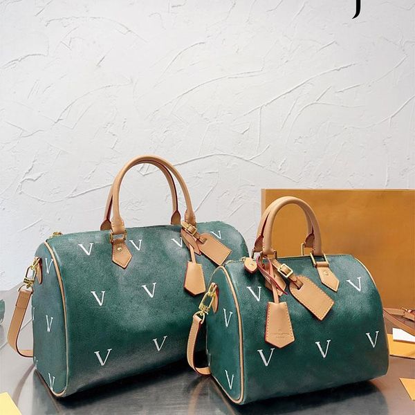 luxury boston bags large capactiy totes men handbags bright color womens shoulder bag letter crossbody luggage 25cm 40cm
luxury boston bags large capactiy totes men handbags bright color womens shoulder bag letter crossbody luggage 25cm 40cm