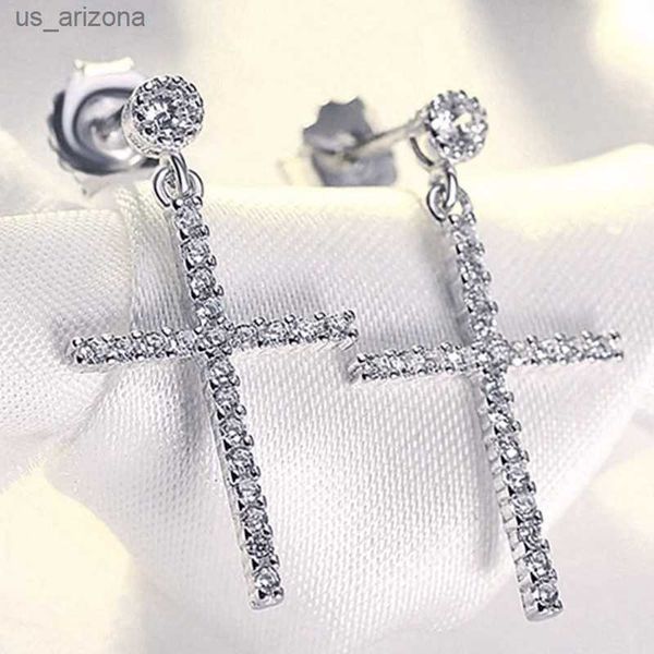 caoshi stylish women drop earrings with cross design dazzling tiny zirconia luxury party accessories exquisite female jewelry l230620, Golden;silver
caoshi stylish women drop earrings with cross design dazzling tiny zirconia luxury party accessories exquisite female jewelry l230620, Golden;silver