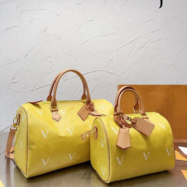 fashion boston bags large capactiy totes men handbags bright color womens shoulder bag letter crossbody luggage 25cm 40cm
fashion boston bags large capactiy totes men handbags bright color womens shoulder bag letter crossbody luggage 25cm 40cm