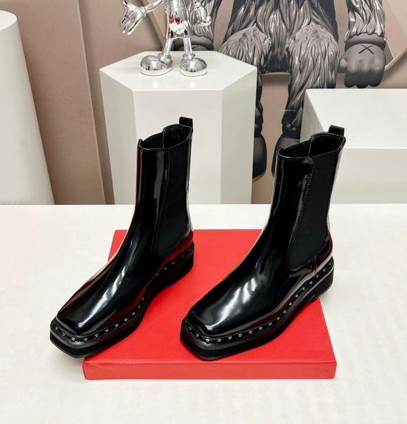 latest women's boots low heel square head lace up with liuding decoration formal casual banquet work matching size 35-42 box, Black
latest women's boots low heel square head lace up with liuding decoration formal casual banquet work matching size 35-42 box, Black