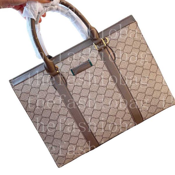 casual briefcase men briefcases designer handbag with double letter printing single shoulder bag large capacity document cross body bags
casual briefcase men briefcases designer handbag with double letter printing single shoulder bag large capacity document cross body bags
