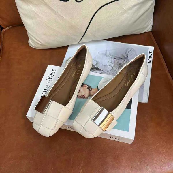 women wearing small single shoes on the outsides ummert hickh eelsve rsatilefa shionfre nchfai rysty lemedi umheel sshall owcutma ryj anec o, Black
women wearing small single shoes on the outsides ummert hickh eelsve rsatilefa shionfre nchfai rysty lemedi umheel sshall owcutma ryj anec o, Black