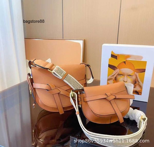 lowe bag designer loewc bag bags girl spain purse family women's gate 2023 classic saddle mini bow tie one shoulder crossbody versatile
lowe bag designer loewc bag bags girl spain purse family women's gate 2023 classic saddle mini bow tie one shoulder crossbody versatile